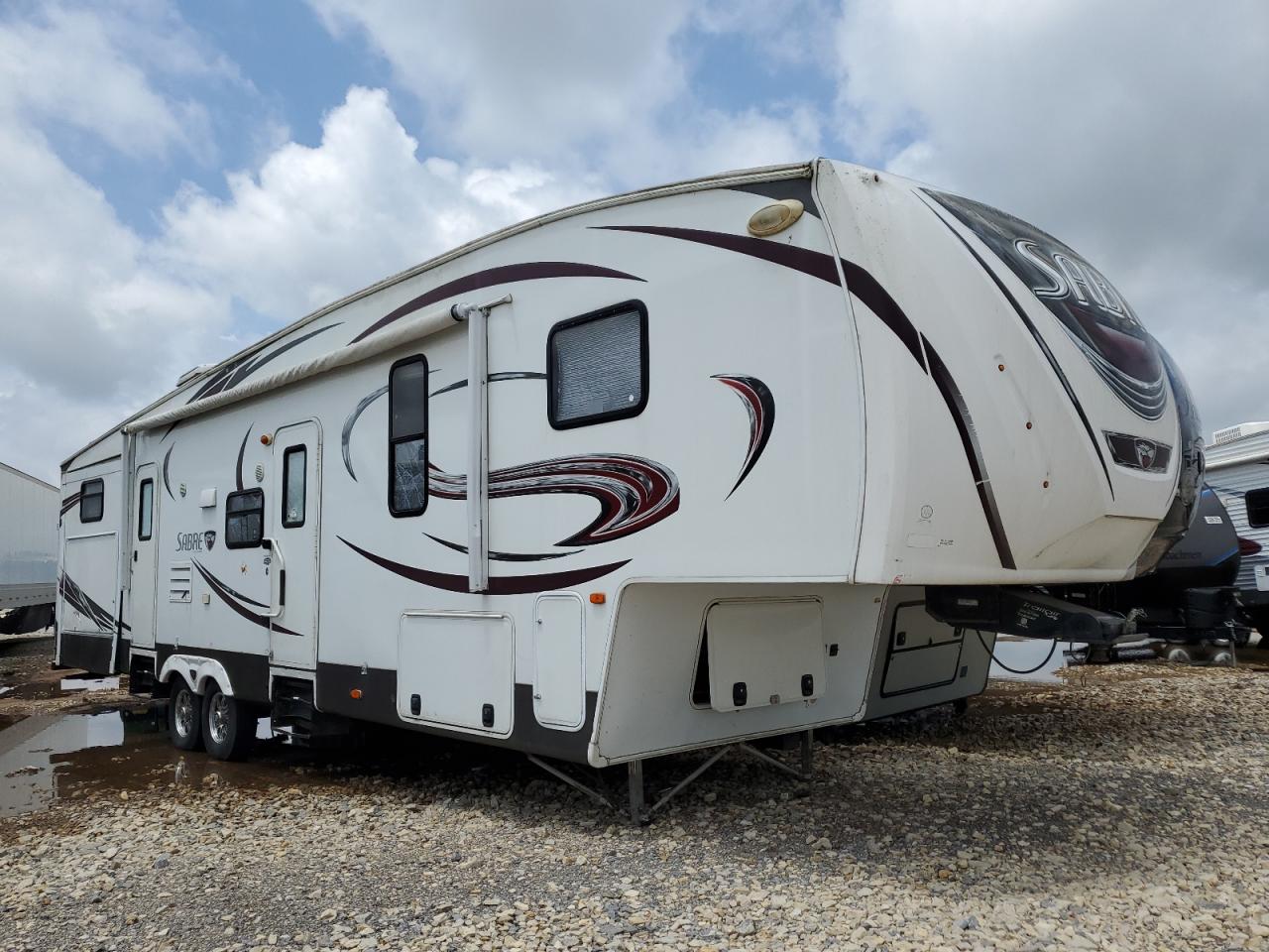 2013 Foresriver Sabre for Sale in Sikeston, MO - Side