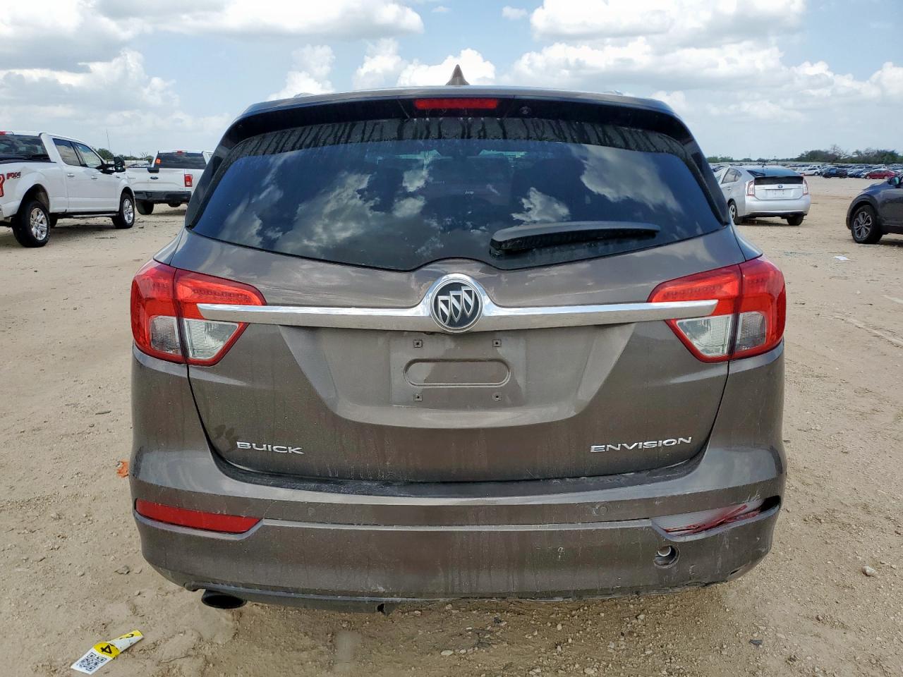 2018 Buick Envision Essence VIN: LRBFX1SA8JD024881 Lot: 62026555