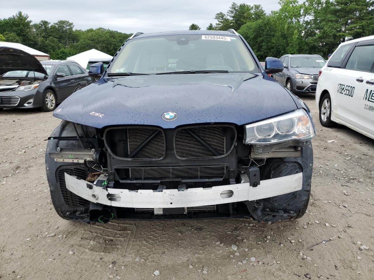 BMW X3 2016 VIN 5UXWX9C55G0D81549 photo 5