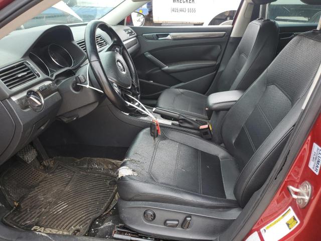 Sedans VOLKSWAGEN PASSAT 2016 Red