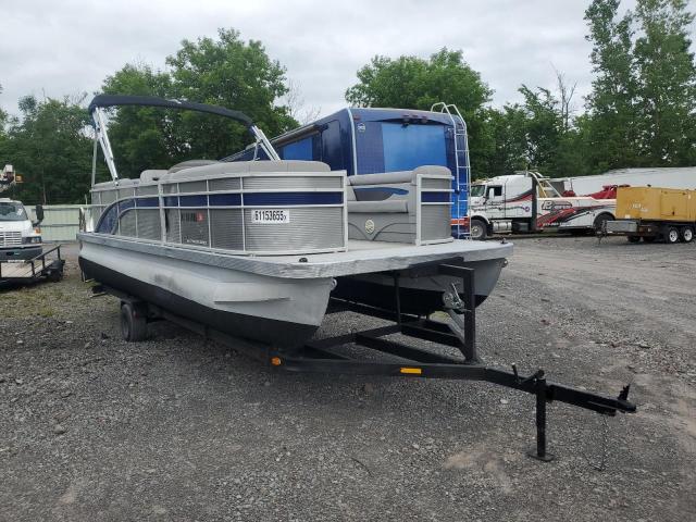 2020 Bennington Marine Boat  