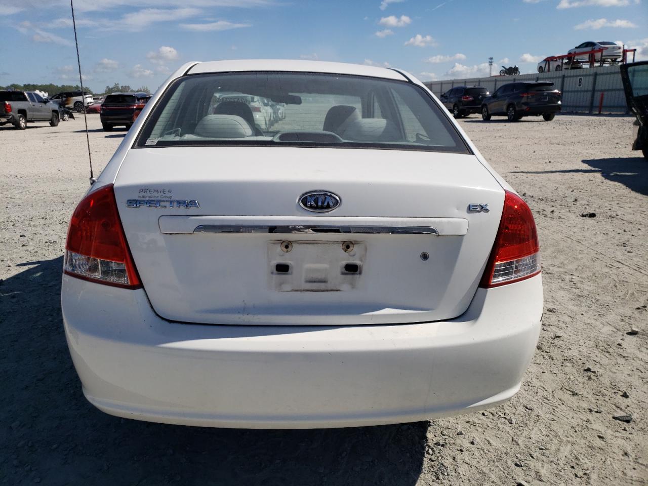 2008 Kia Spectra Ex VIN: KNAFE121885553806 Lot: 62473345