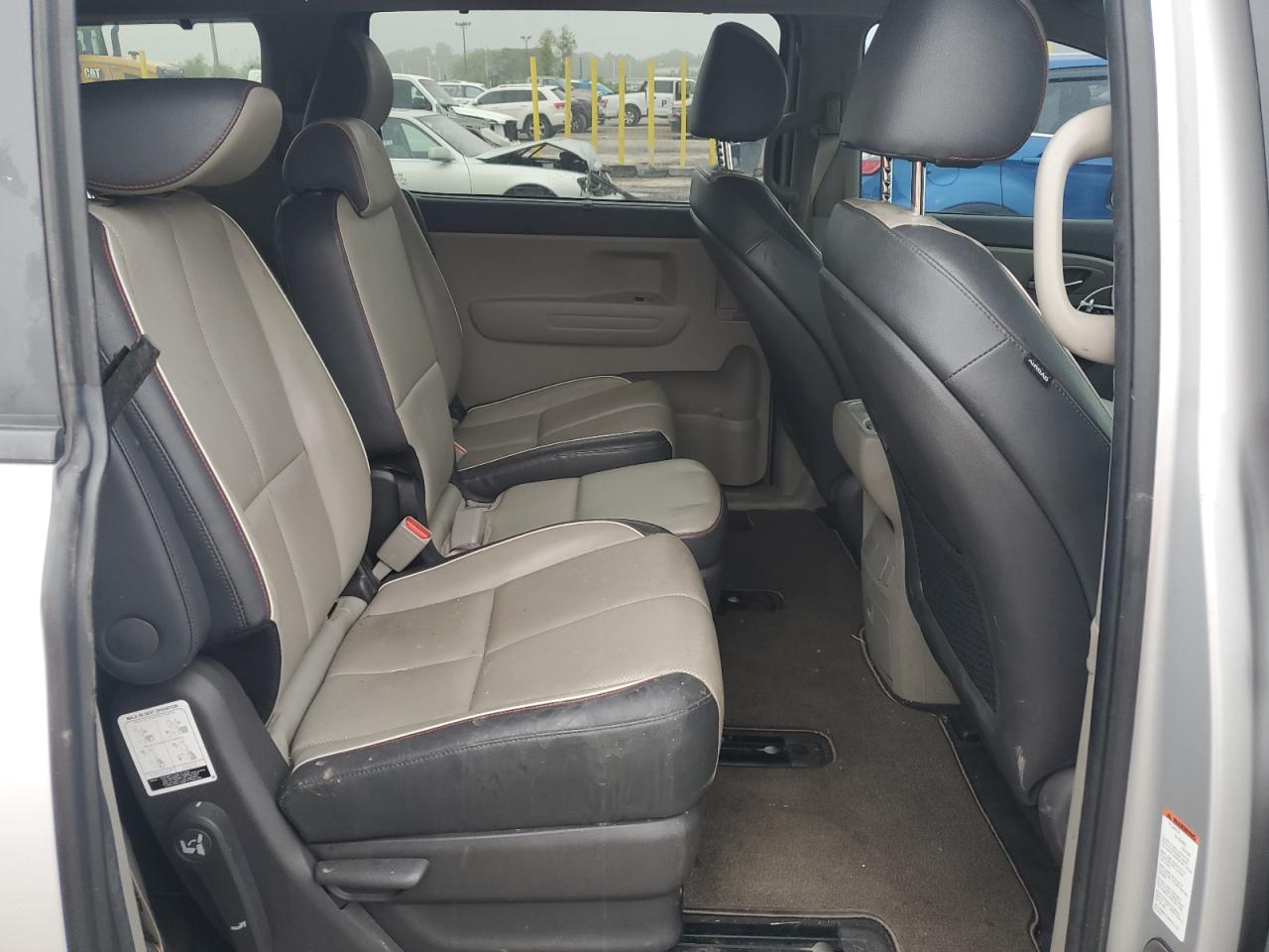 2018 Kia Sedona Lx VIN: KNDMB5C19J6398627 Lot: 59862965