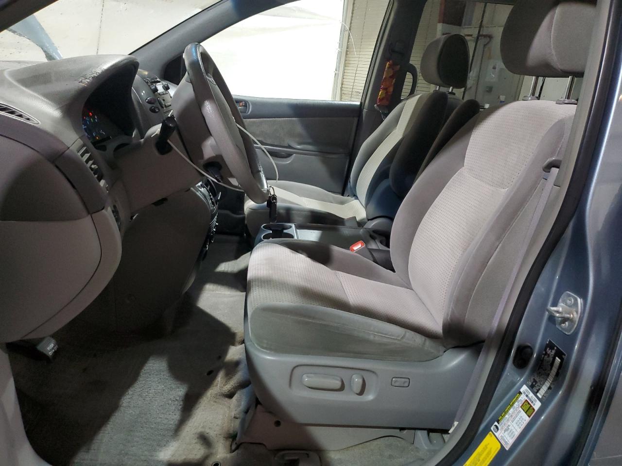 2008 Toyota Sienna Ce VIN: 5TDZK23C18S214524 Lot: 57975355