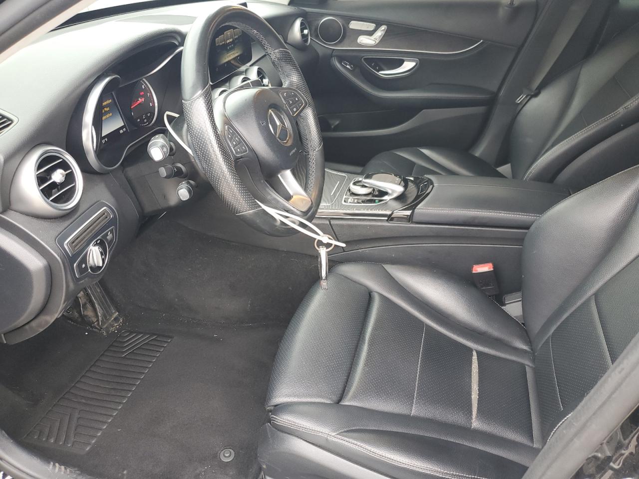 2016 Mercedes-Benz C 300 VIN: 55SWF4JBXGU139725 Lot: 62741895
