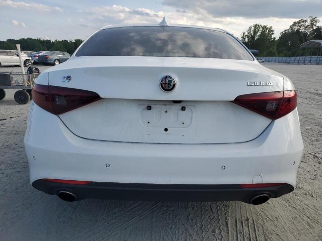  ALFA ROMEO GIULIA 2018 Biały