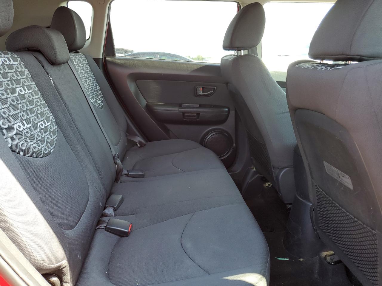 2011 Kia Soul + VIN: KNDJT2A24B7315241 Lot: 62507075