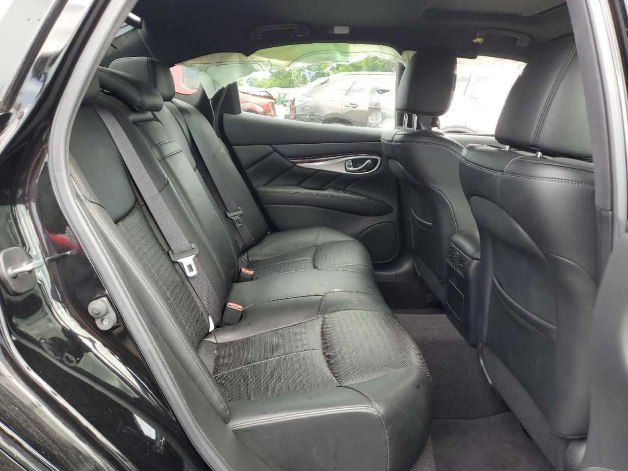 2016 Infiniti Q70 3.7 VIN: JN1BY1AR7GM270627 Lot: 60909155