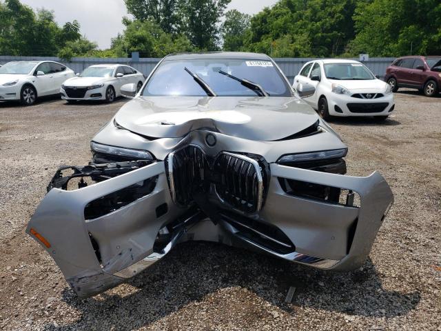 2024 BMW 750 XE  