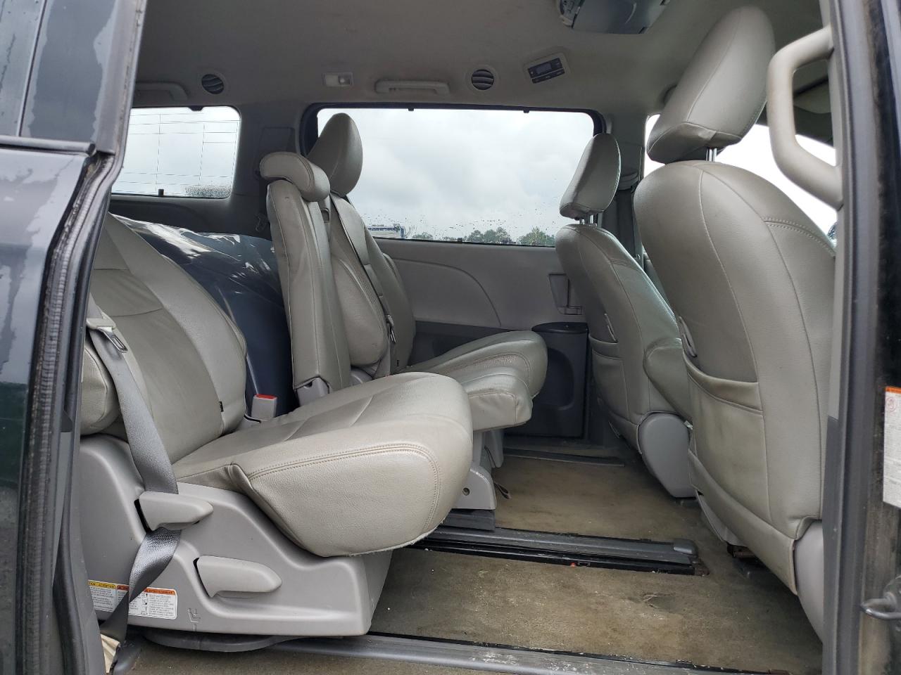 2015 Toyota Sienna Le VIN: 5TDKK3DC4FS606884 Lot: 59282015