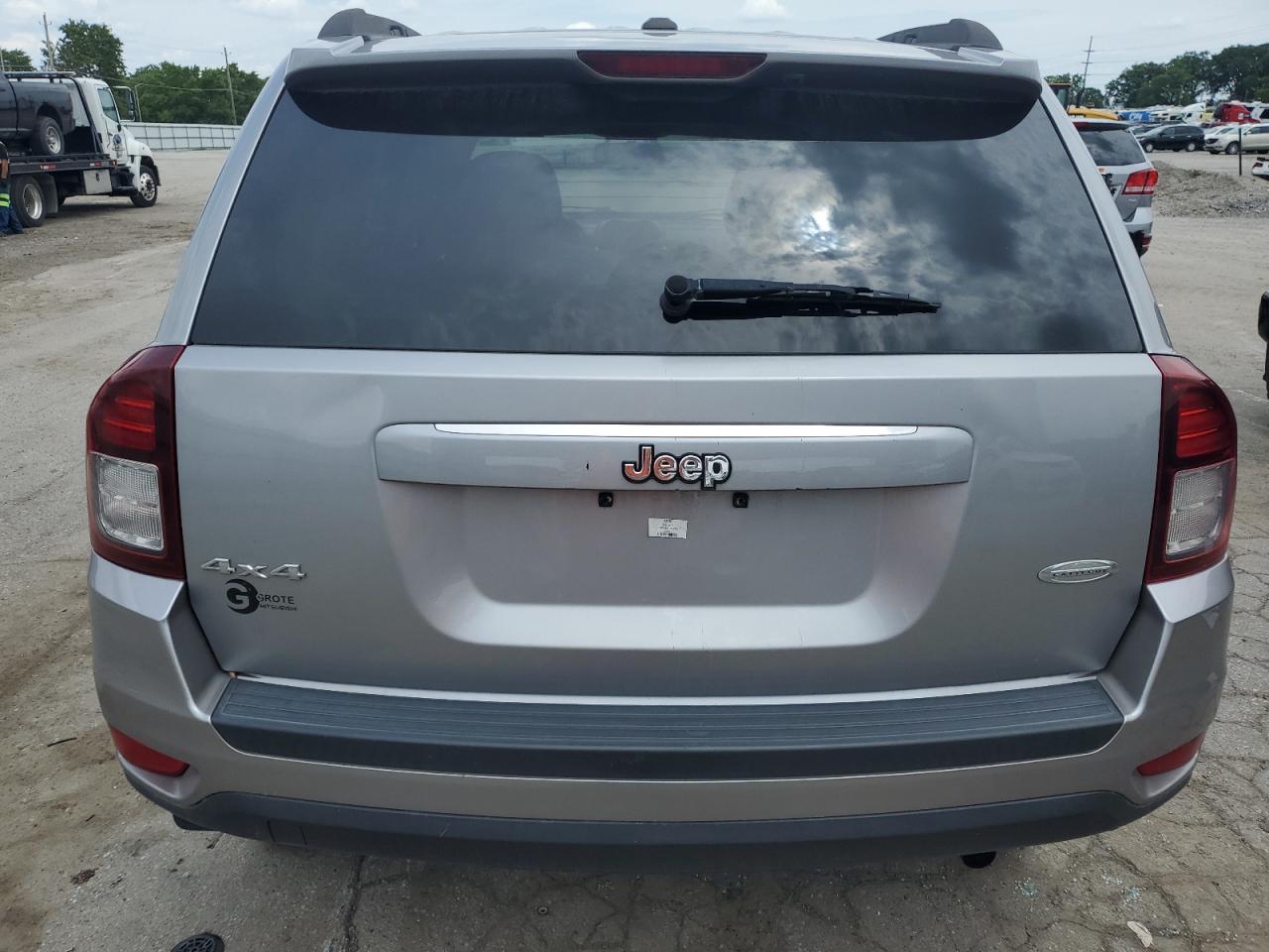 2016 Jeep Compass Latitude VIN: 1C4NJDEB6GD662818 Lot: 61713905
