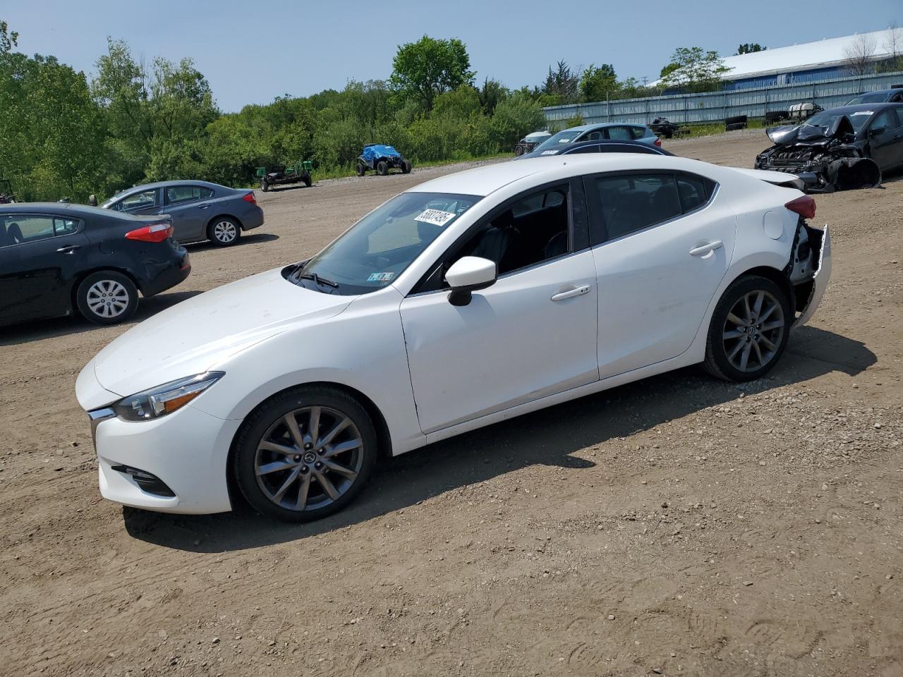 2018 Mazda 3 Touring للبيع في Columbia Station، OH - Rear End