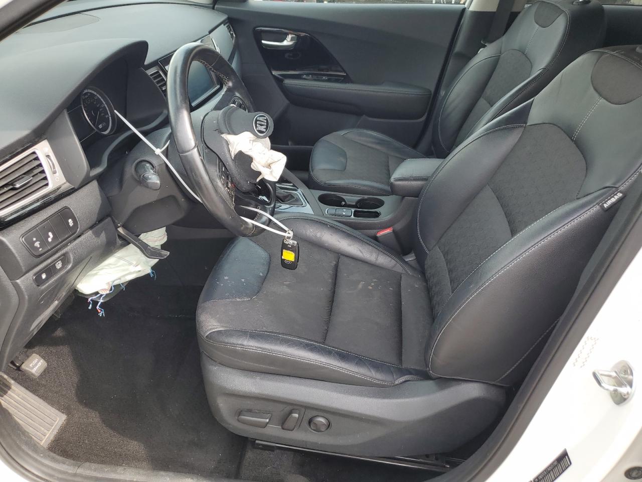 2017 Kia Niro Ex VIN: KNDCC3LC7H5057385 Lot: 60912515
