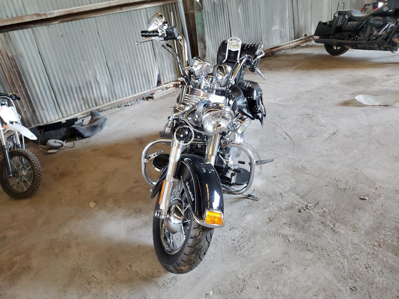 HARLEY-DAVIDSON FL 2012 VIN 1HD1BWV18CB016568 zdjęcie 2