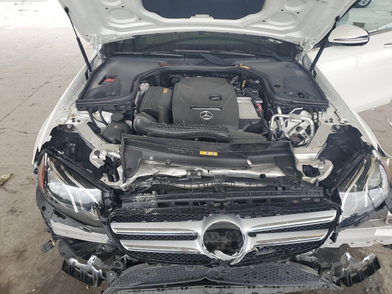 2018 Mercedes-Benz E 300 VIN: WDDZF4JB3JA440115 Lot: 60864525