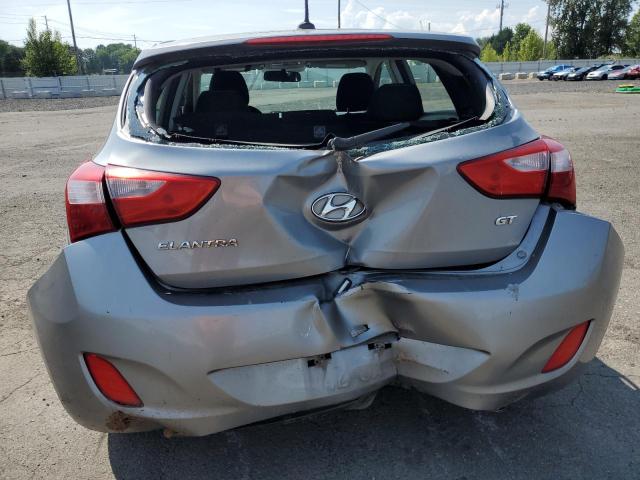 Hatchbacks HYUNDAI ELANTRA 2014 Srebrny