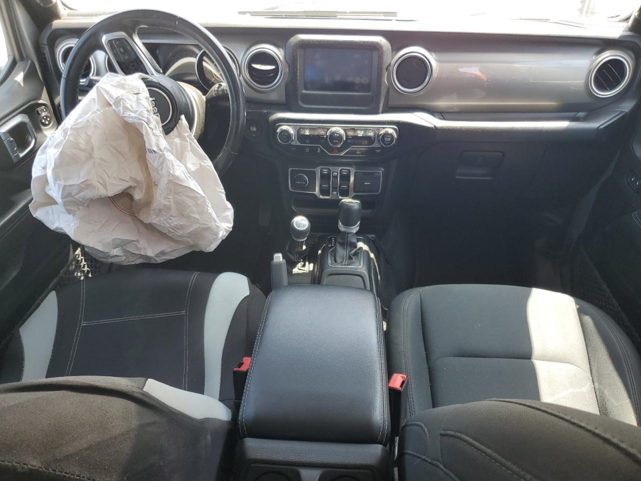 2021 Jeep Wrangler Unlimited Sahara VIN: 1C4HJXEN3MW592171 Lot: 62216705
