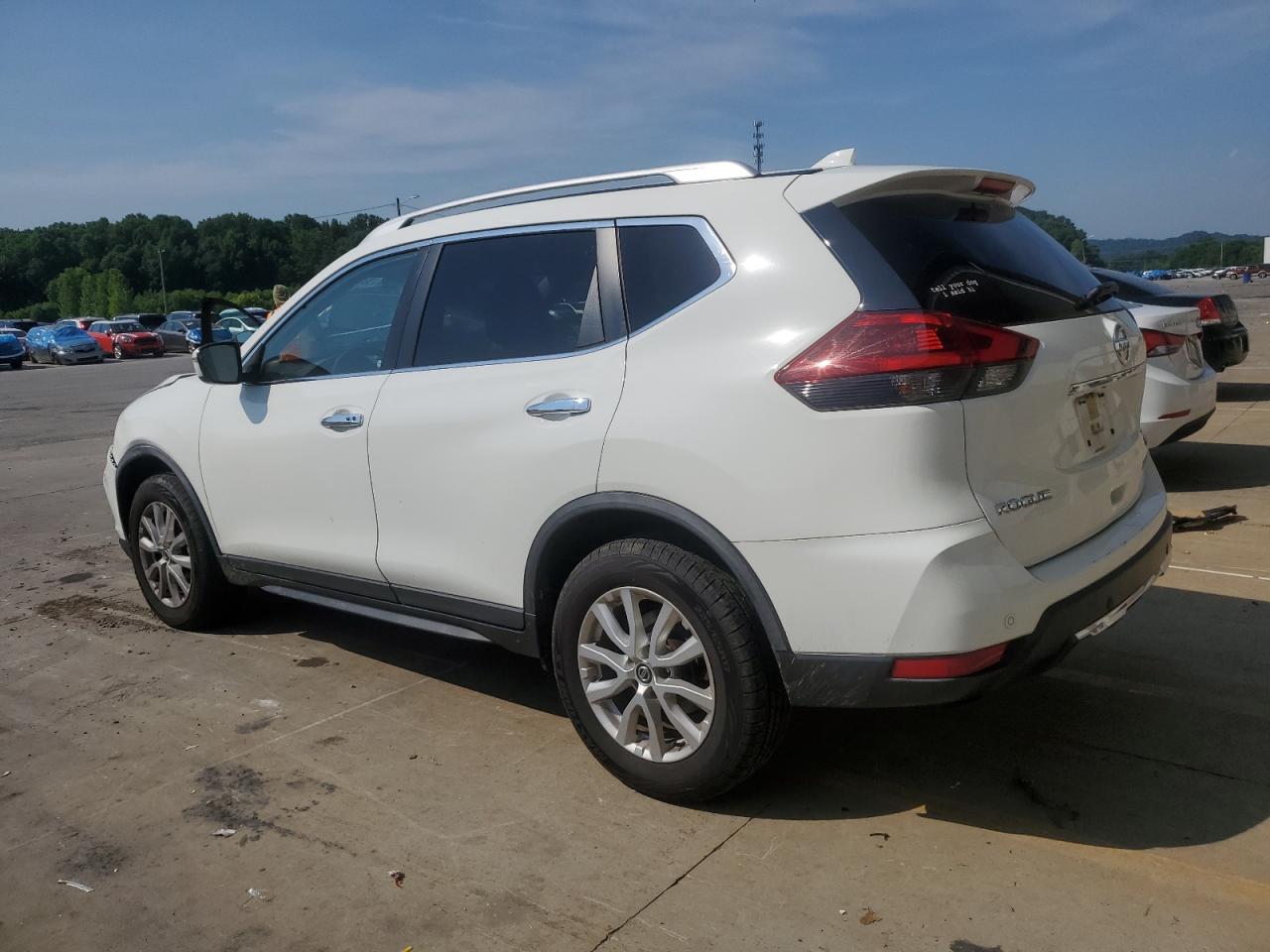 NISSAN ROGUE 2019 VIN JN8AT2MV0KW371547 фото 2