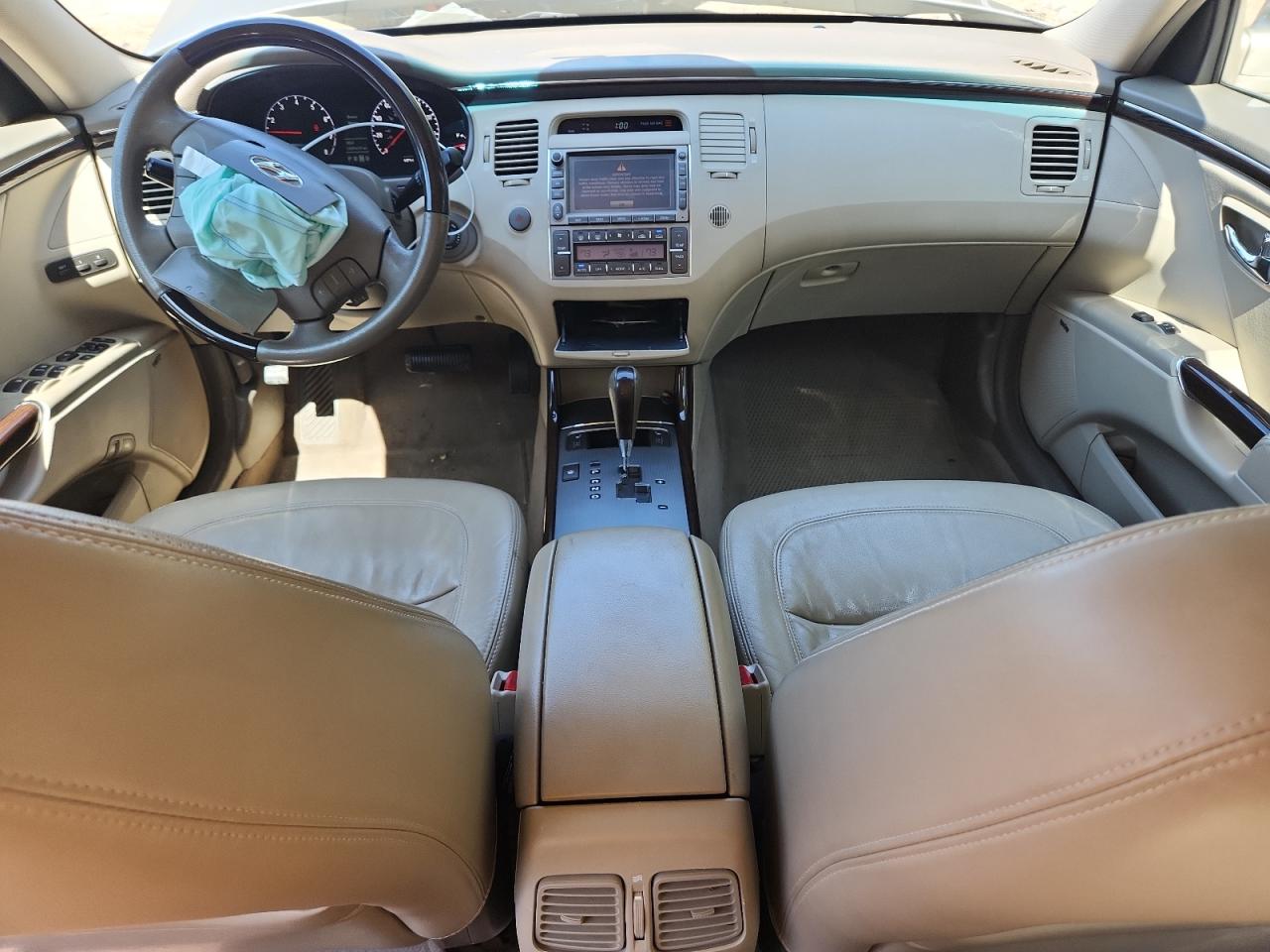 2010 Hyundai Azera Gls VIN: KMHFC4DF7AA450839 Lot: 62987885