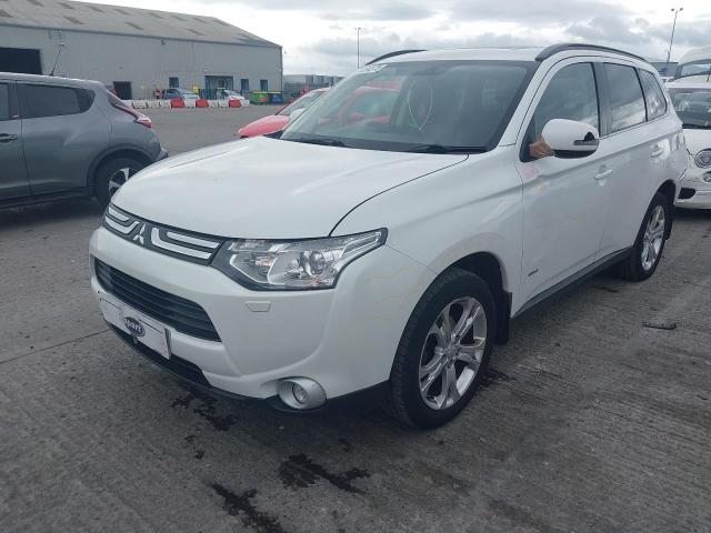 MITSUBISHI OUTLANDER 2014