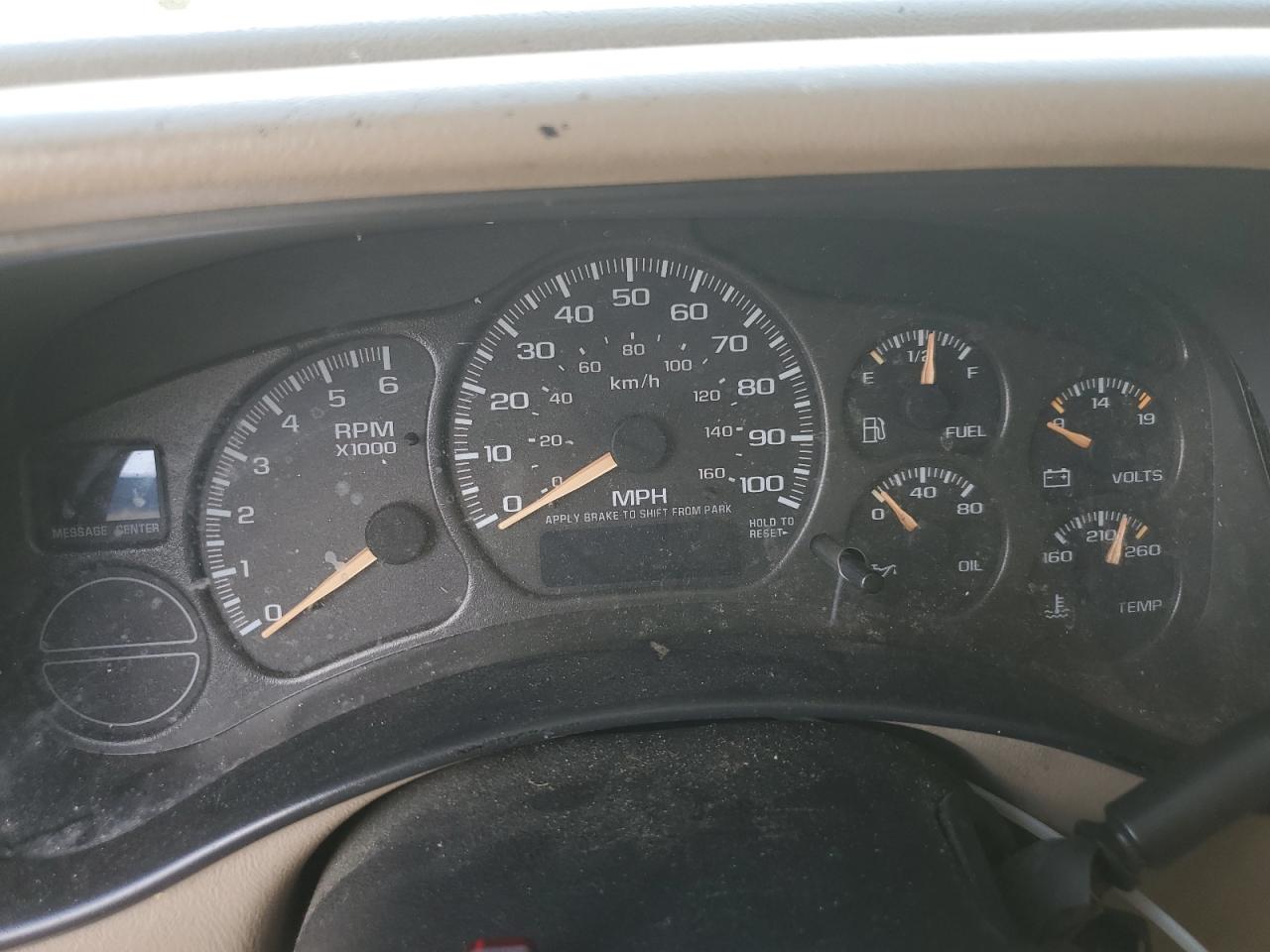 2002 Chevrolet Tahoe K1500 VIN: 1GNEK13Z62R315584 Lot: 61792185