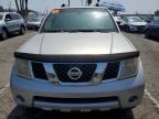 2006 Nissan Pathfinder Le for Sale in Van Nuys, CA - Rear End