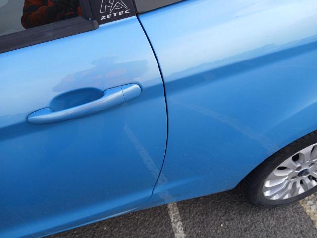 2012 FORD KA ZETEC