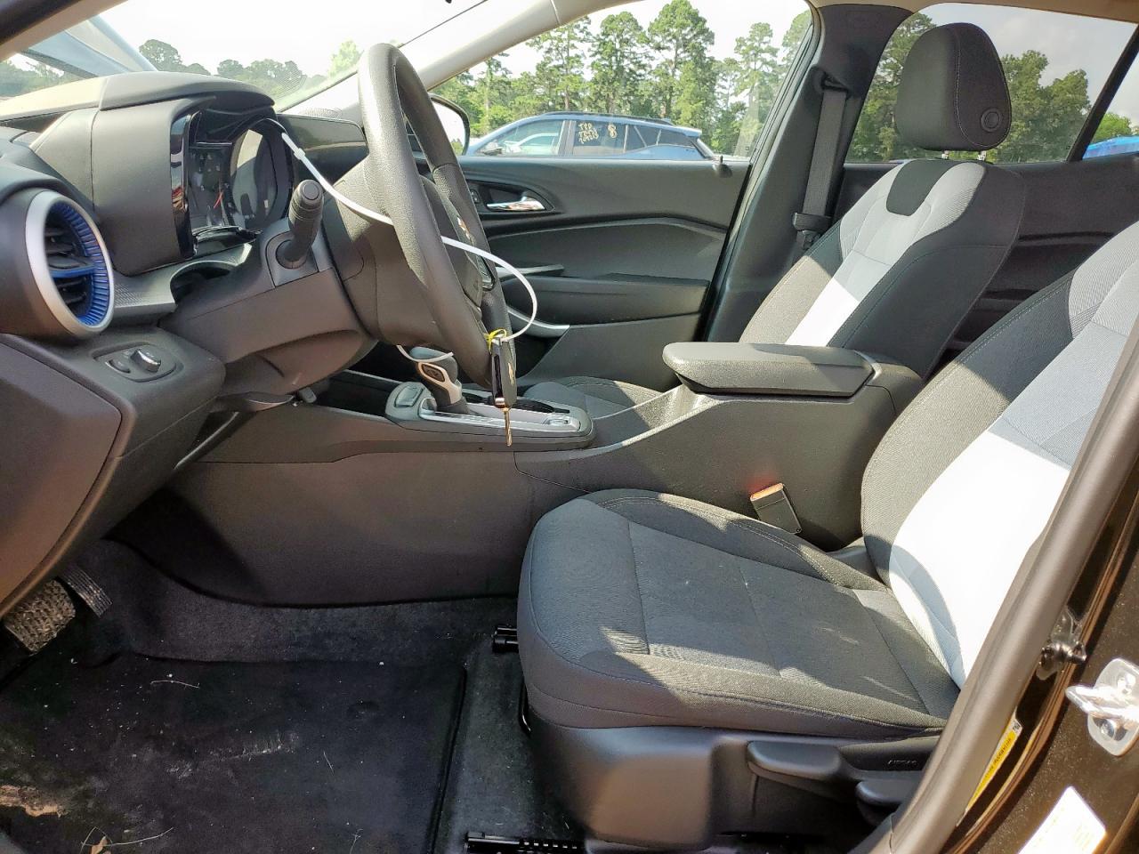 2025 Chevrolet Trax Ls VIN: KL77LFEP9SC044852 Lot: 59376595