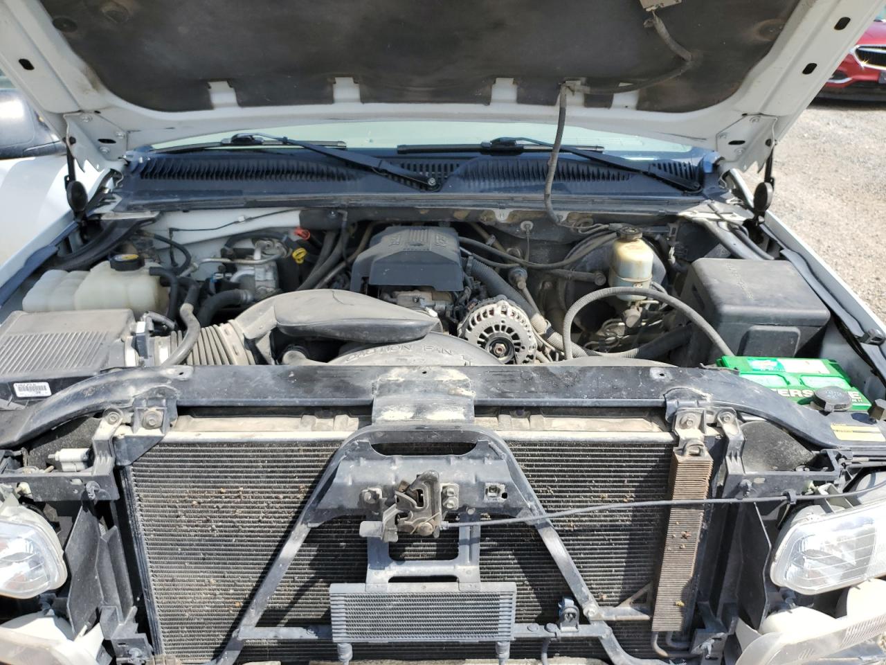 2000 Chevrolet Tahoe K1500 VIN: 1GNEK13T1YJ170876 Lot: 60708925