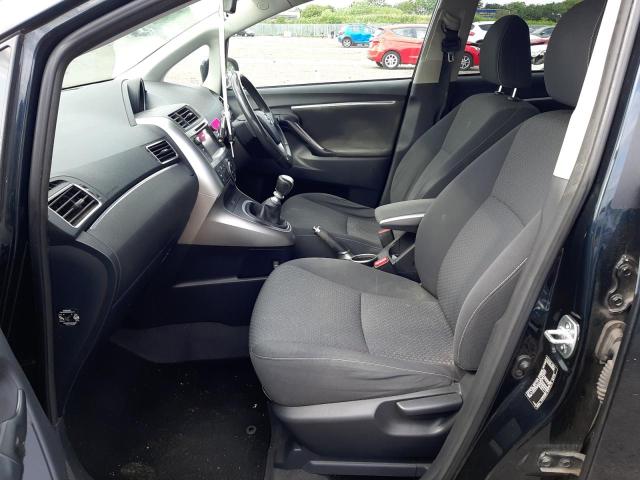 2013 TOYOTA VERSO ICON