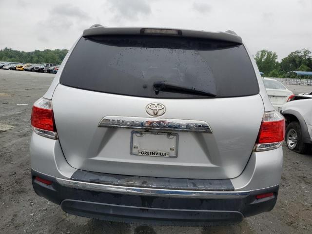 Паркетники TOYOTA HIGHLANDER 2012 Сріблястий