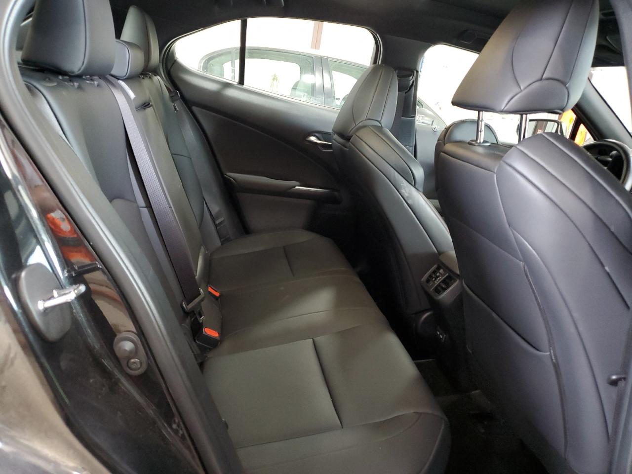 2021 Lexus Ux 250H VIN: JTHR9JBH2M2039204 Lot: 62117095