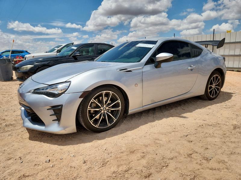  TOYOTA 86 2020 Серебристый