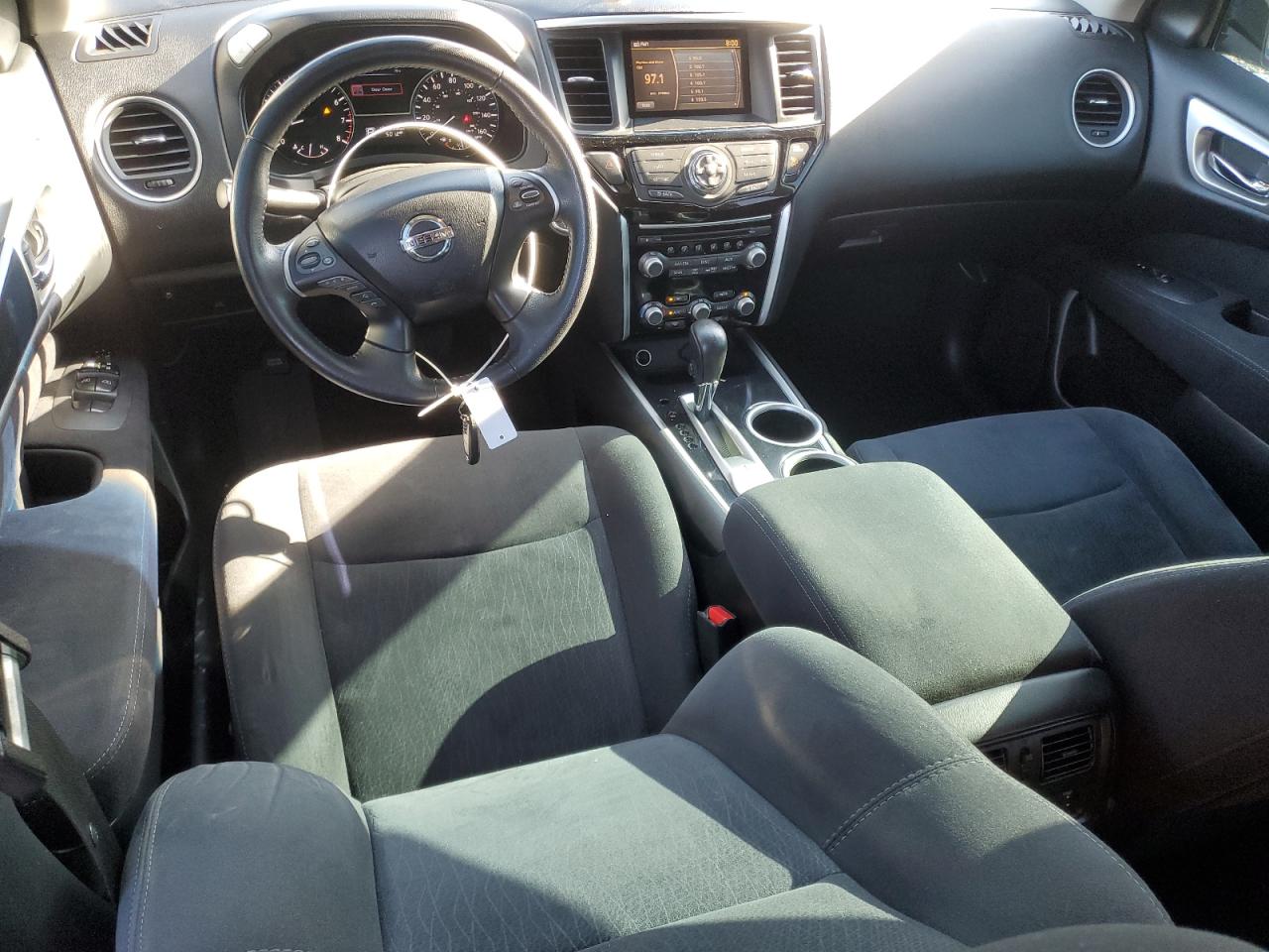 2014 Nissan Pathfinder S VIN: 5N1AR2MN7EC633169 Lot: 60052255