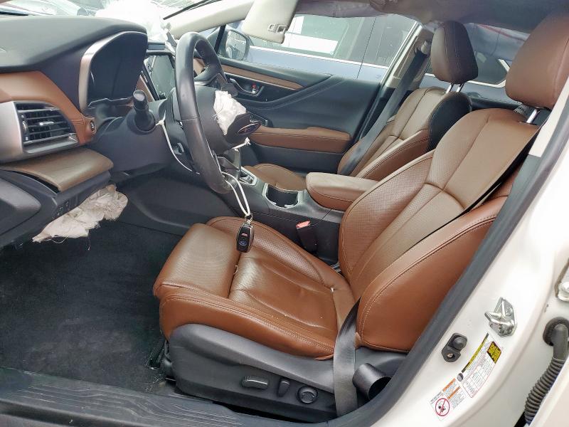 SUBARU OUTBACK 2020 Biały