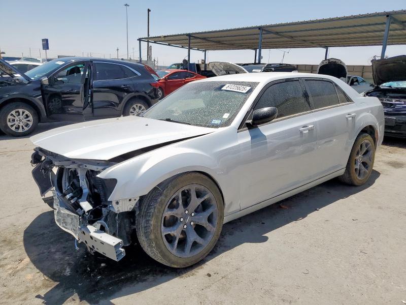 2020 Chrysler 300 Touring