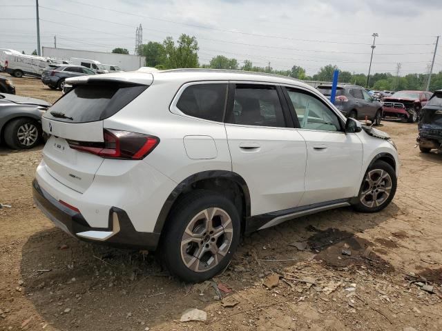  BMW X1 2023 Белый