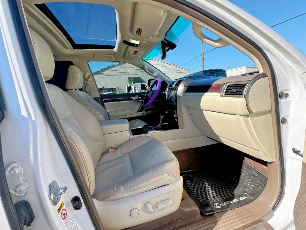 Parquets LEXUS GX 2014 Biały