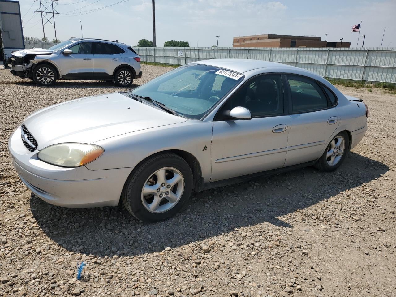 2001 Ford Taurus Ses for Sale in Bismarck, ND - Rear End