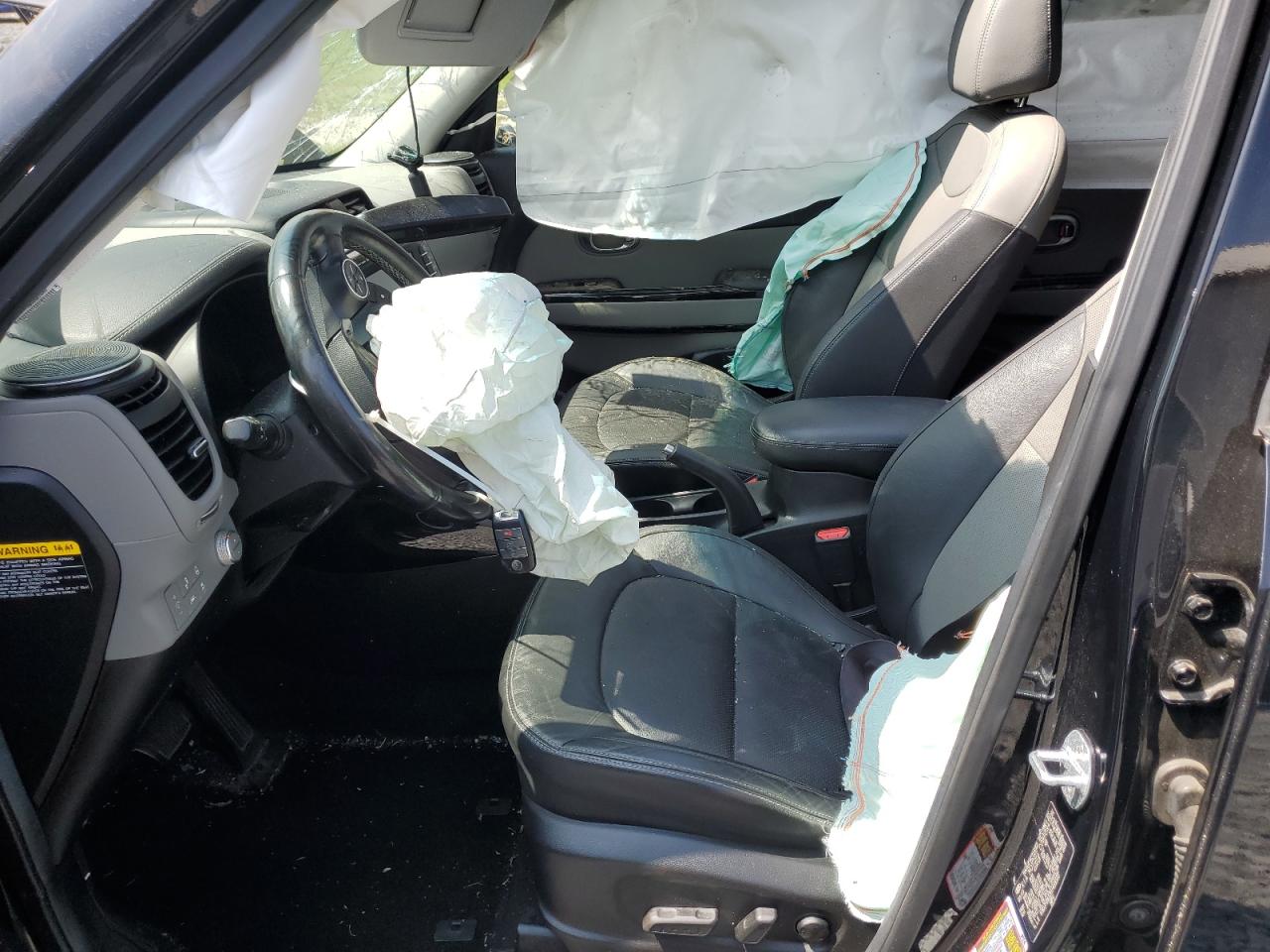 2017 Kia Soul + VIN: KNDJP3A53H7499598 Lot: 62214585