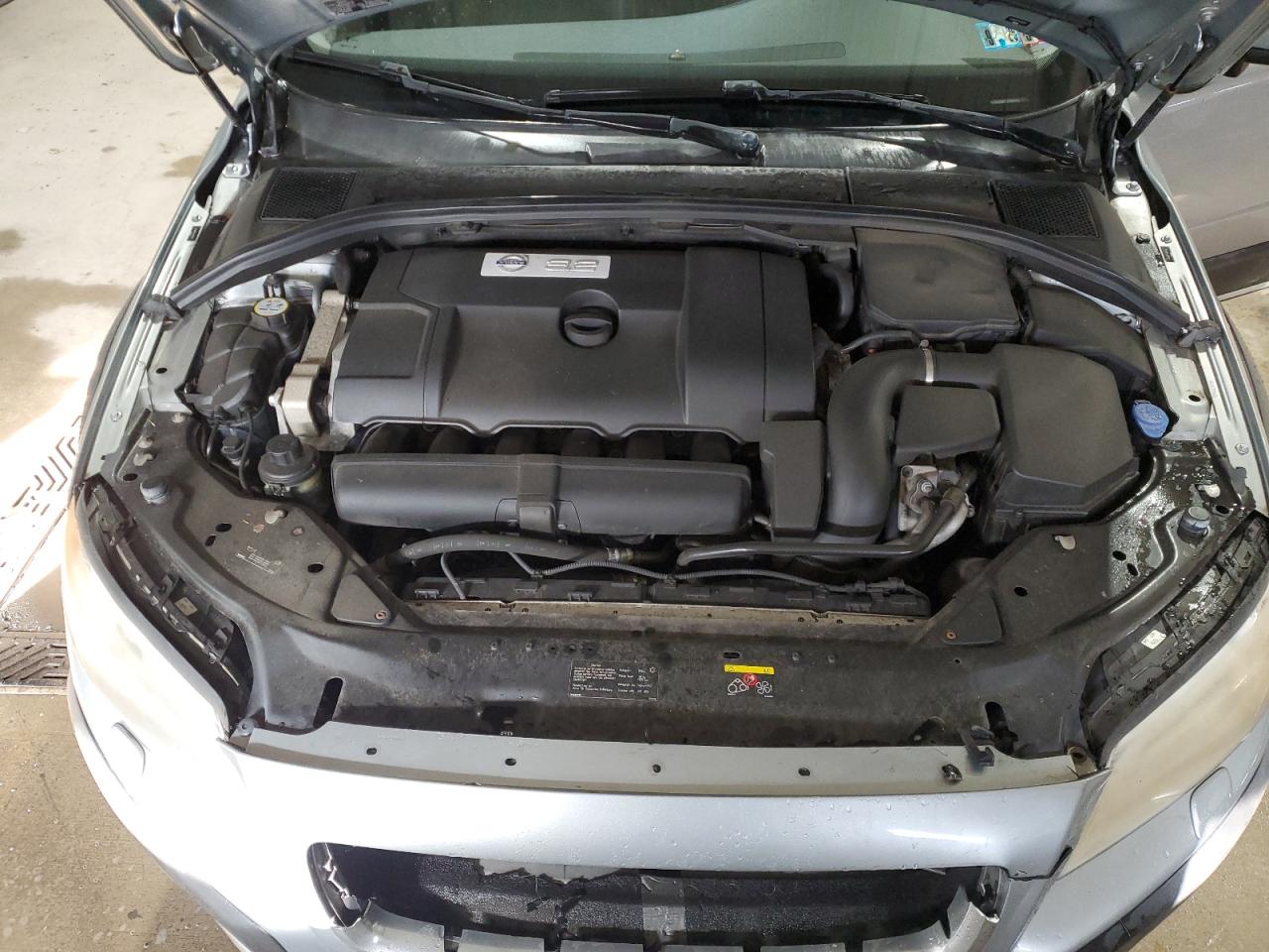 2010 Volvo Xc70 3.2 VIN: YV4960BZ1A1079740 Lot: 61943605
