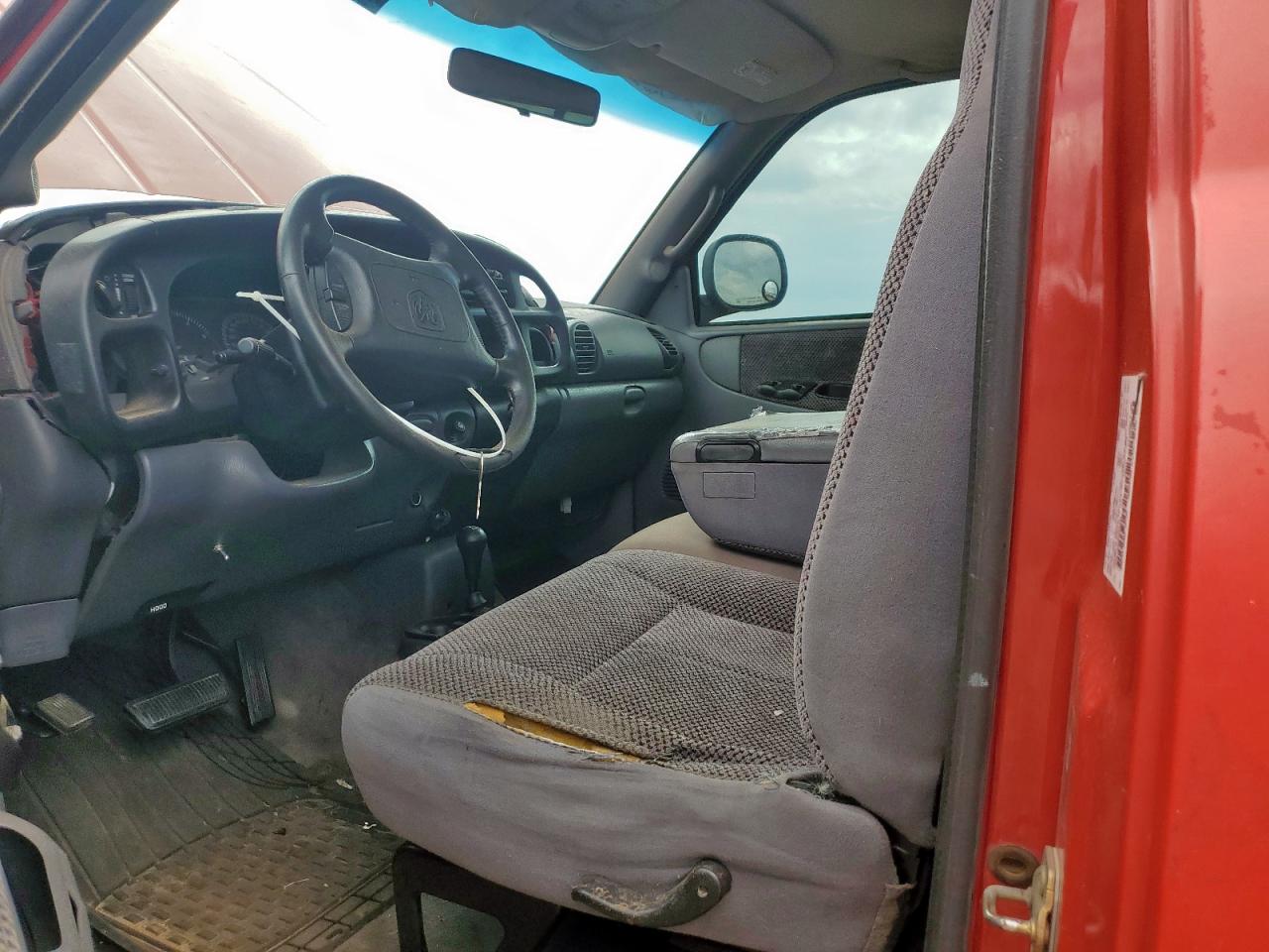 1999 Dodge Ram 1500 VIN: 1B7HF16ZXXS269330 Lot: 62387225
