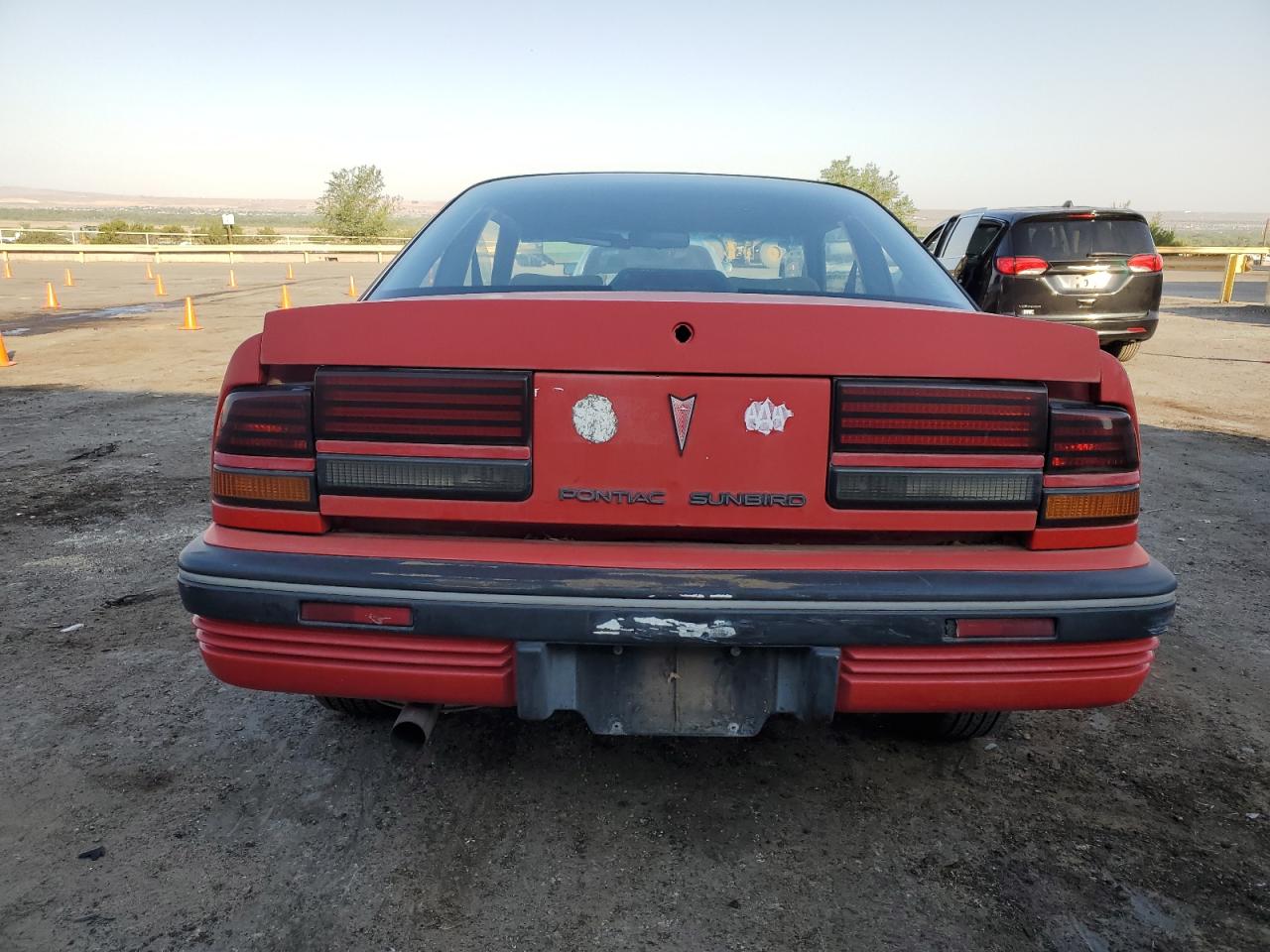 1990 Pontiac Sunbird Le VIN: 1G2JB14K6L7546253 Lot: 61415635