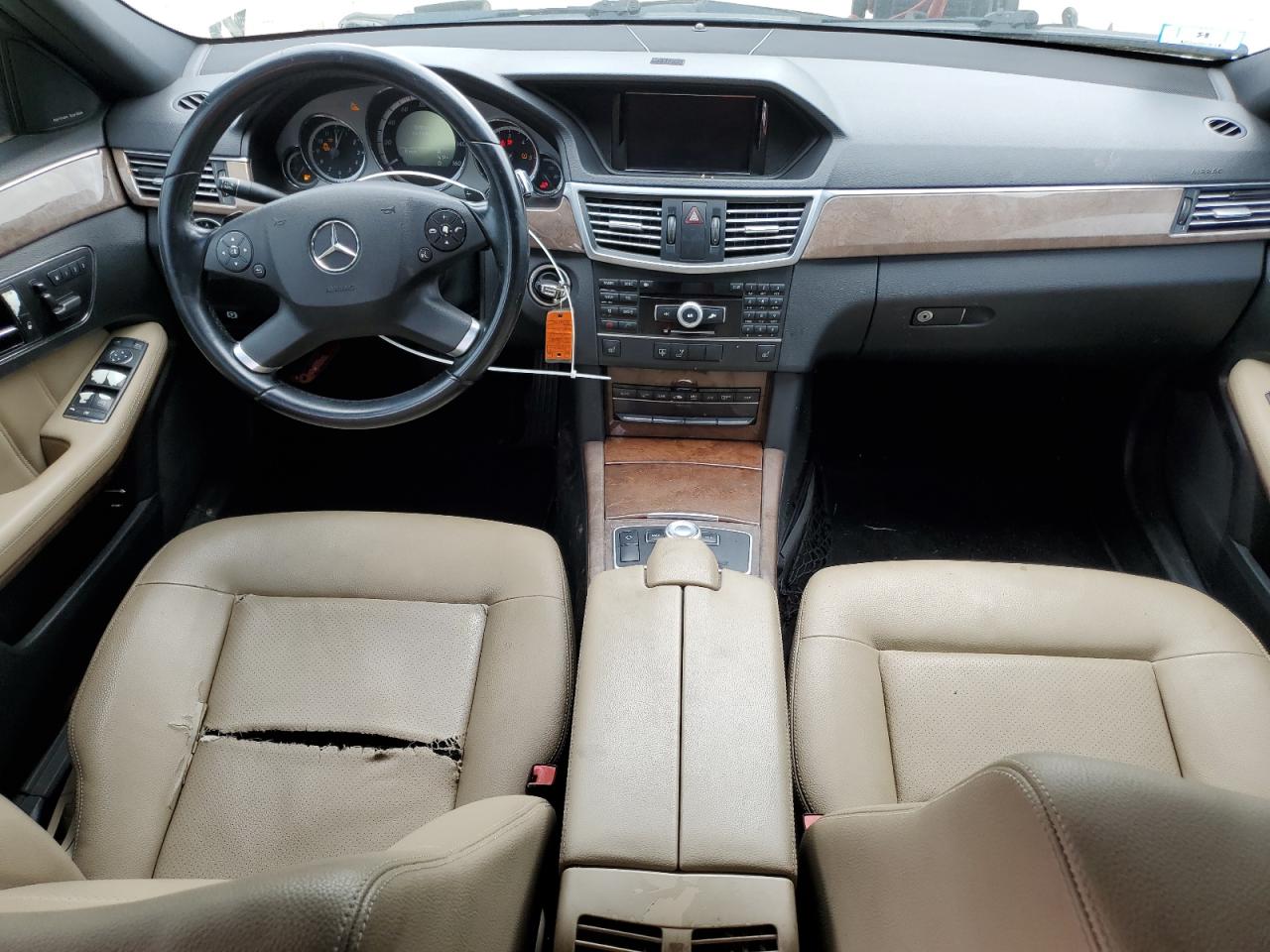 MERCEDES-BENZ E-CLASS 2011 VIN WDDHF2EB5BA457087 zdjęcie 8