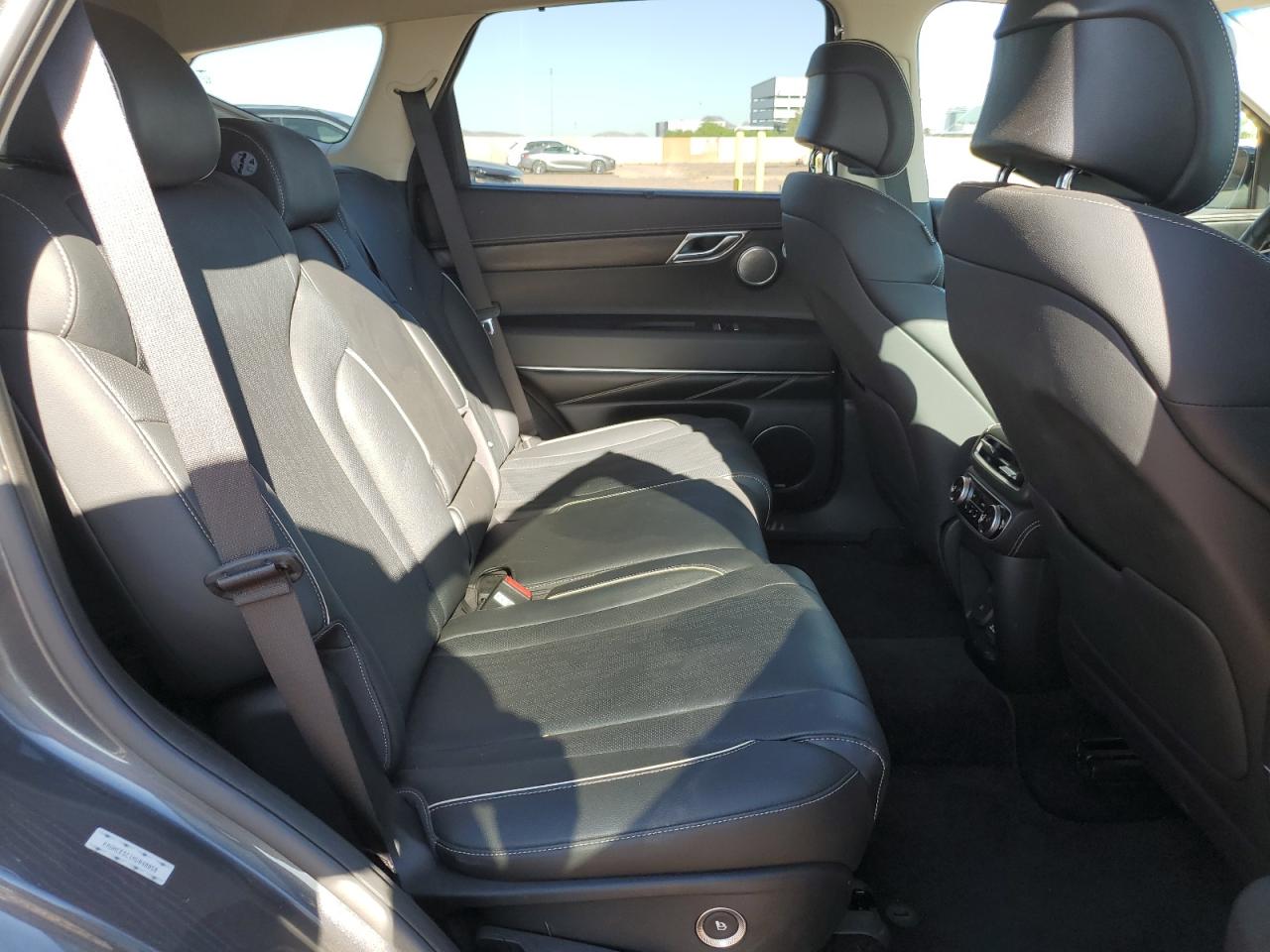 2021 Genesis Gv80 Base VIN: KMUHCESC1MU048858 Lot: 61790505