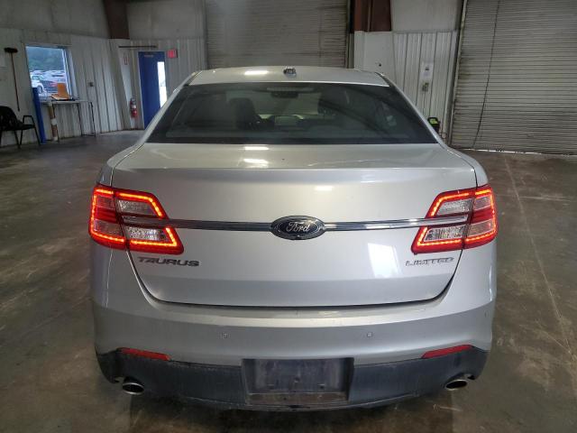  FORD TAURUS 2017 Srebrny
