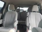 2012 Toyota Sienna Base   للبيع في Assonet، MA - Front End