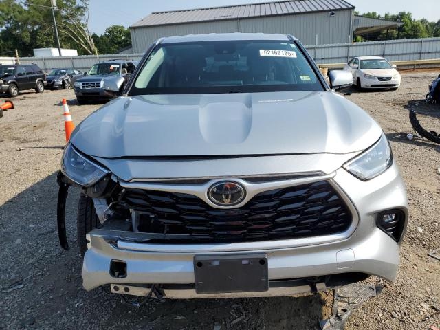  TOYOTA HIGHLANDER 2020 Srebrny