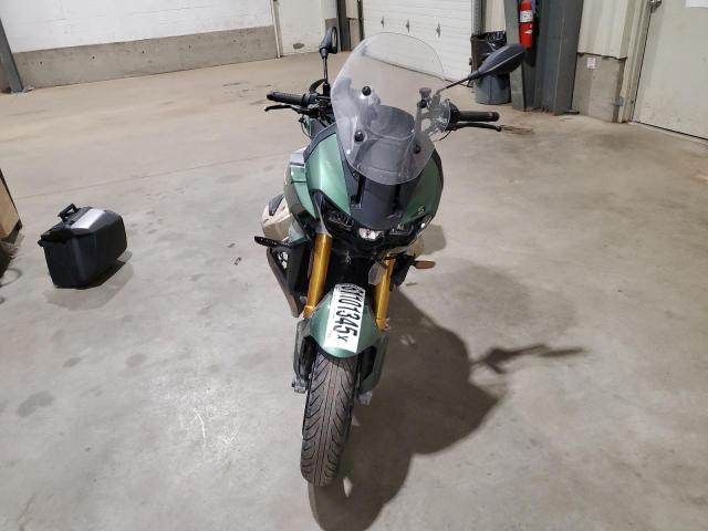 2023 MOTO GUZZI V100 MANDELLO S  