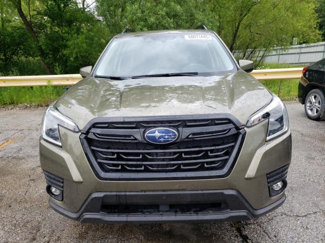  SUBARU FORESTER 2024 Зелений